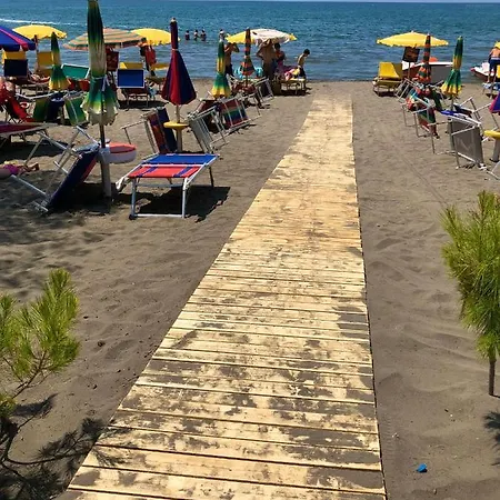 Kune,shengjin Apartment